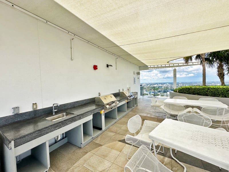Paraiso Bayviews Condo Miami - BBQ