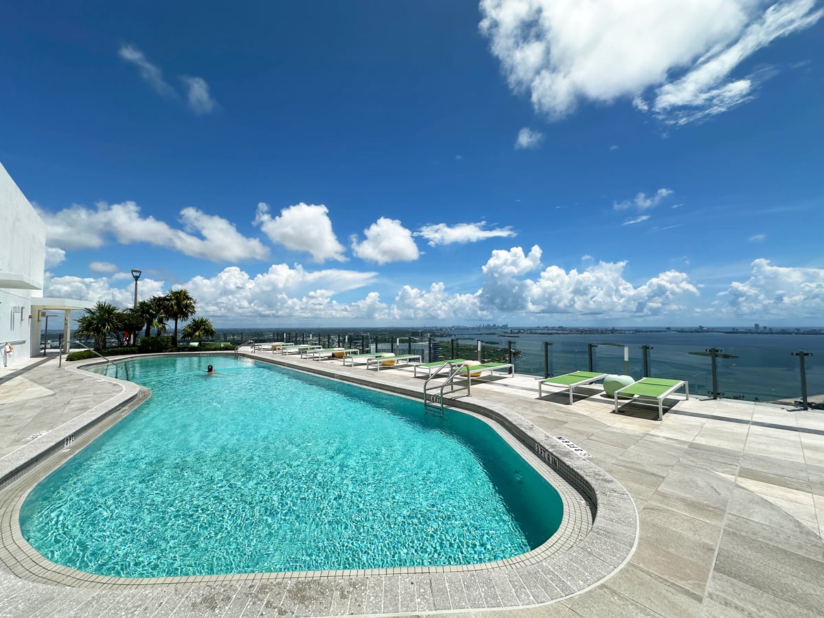 Paraiso Bayviews Condo Miami - Rooftop Pool